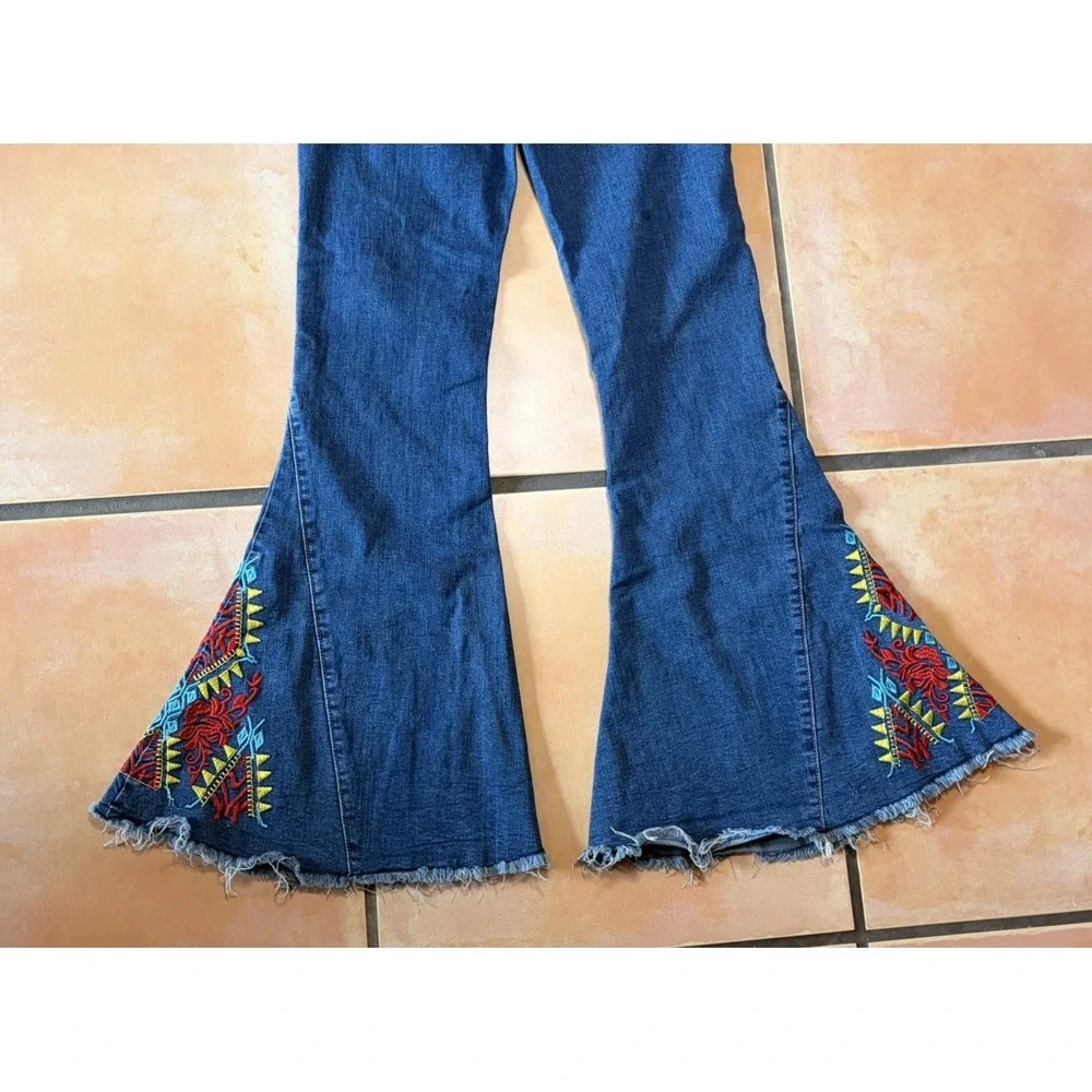 L&B Lucky Blessed Bell Bottom Mid Rise Flare Jeans Stretch Women's Size 10 - Picture 9 of 15